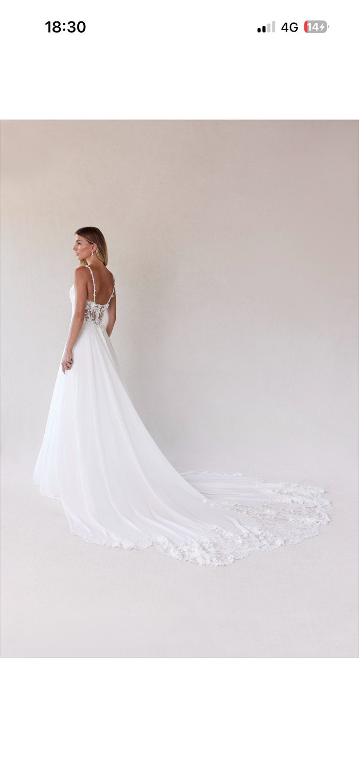 Ongedragen Morilee Sachi (New York) trouwjurk te koop, Kleding | Dames, Jurken, Ophalen of Verzenden, Maat 38/40 (M)