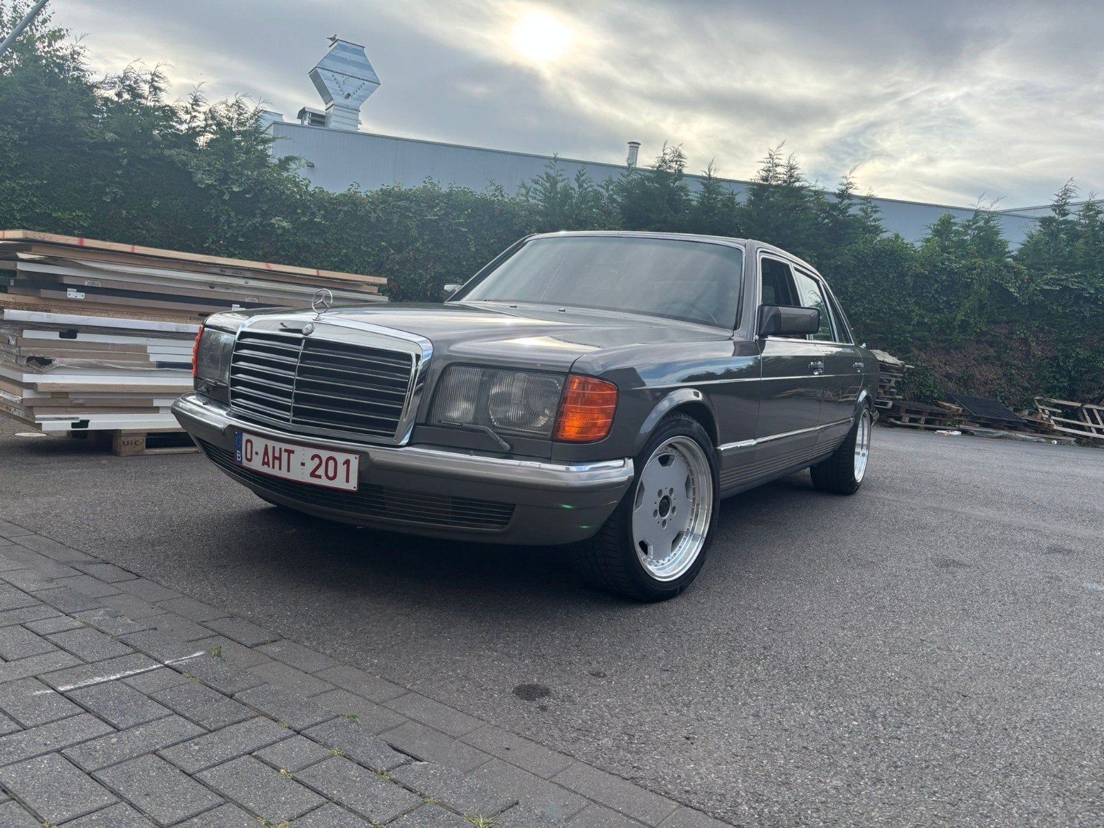 Mercedes 500SEL W126 van 1982 V8 Top staat!, Particulier, Te koop, Android Auto