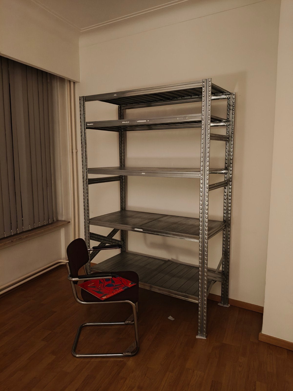 metal shelving, Enlèvement