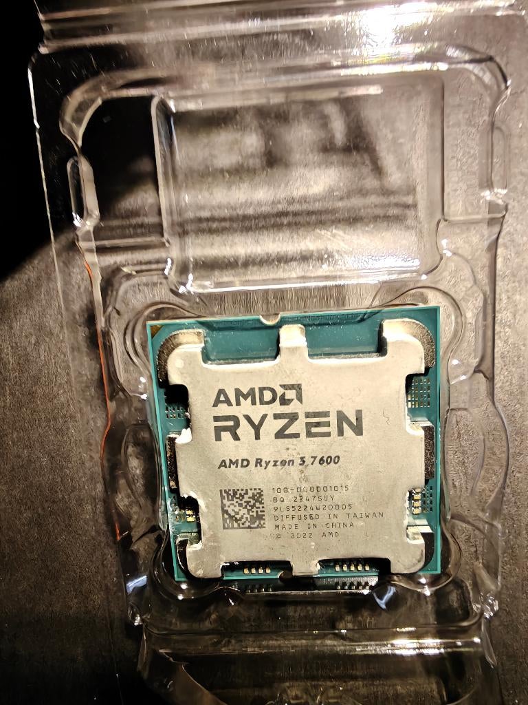 AMD CPU Ryzen 5 7600 series, Gebruikt, 4-core, 3 tot 4 Ghz, AMD Ryzen 5