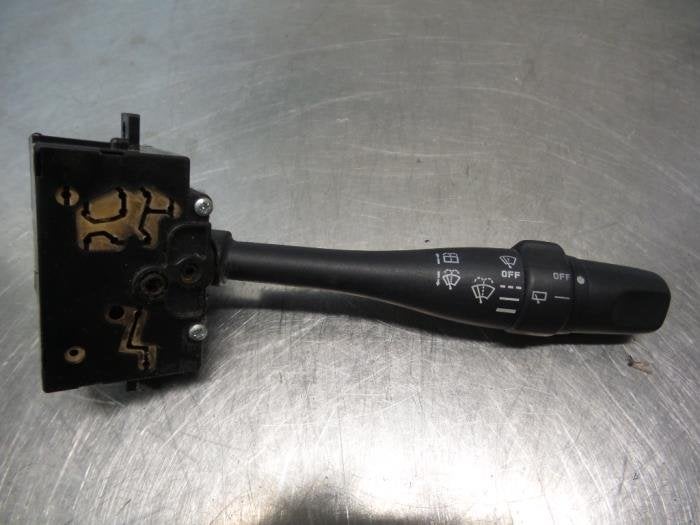 Commutateur essuie-glace d'un Nissan Micra (Micra 11 92-), -, 3 mois de garantie, Utilisé, -