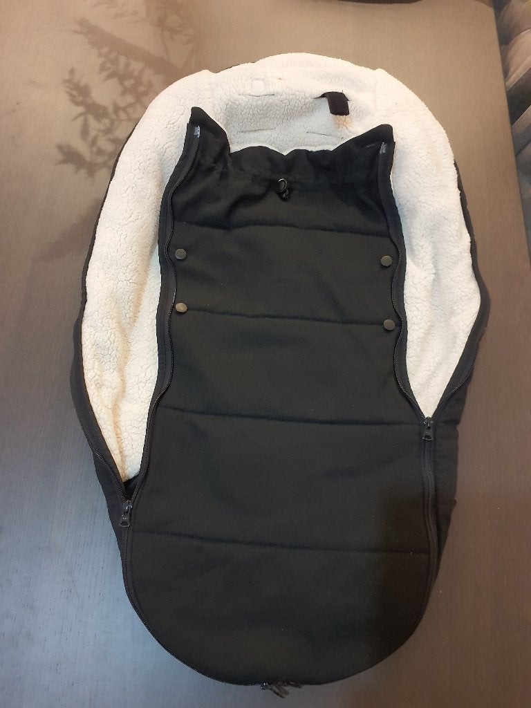 Babyzen voetenzak, Enfants & Bébés, Enlèvement, Comme neuf, Autres marques, Couverture pieds