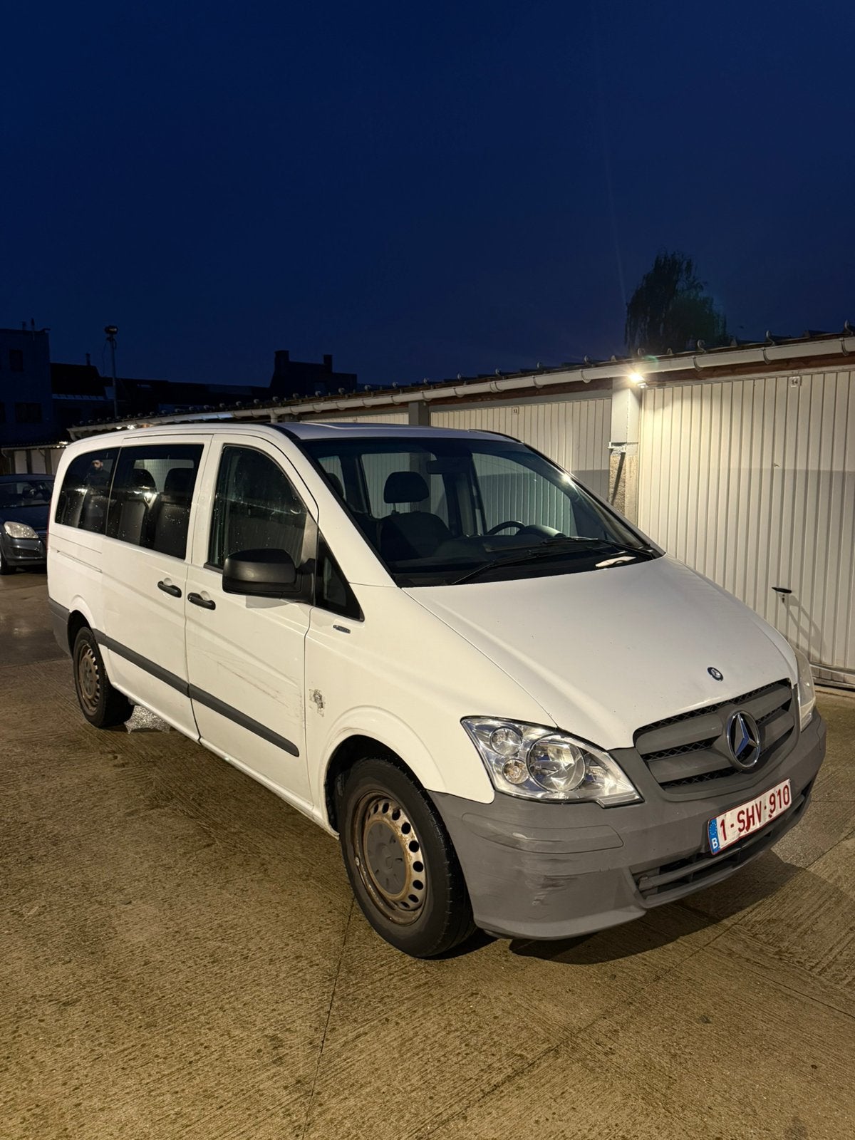 Mercedes vito, Auto's, Achterwielaandrijving, Wit, 9 zetels, Grijs