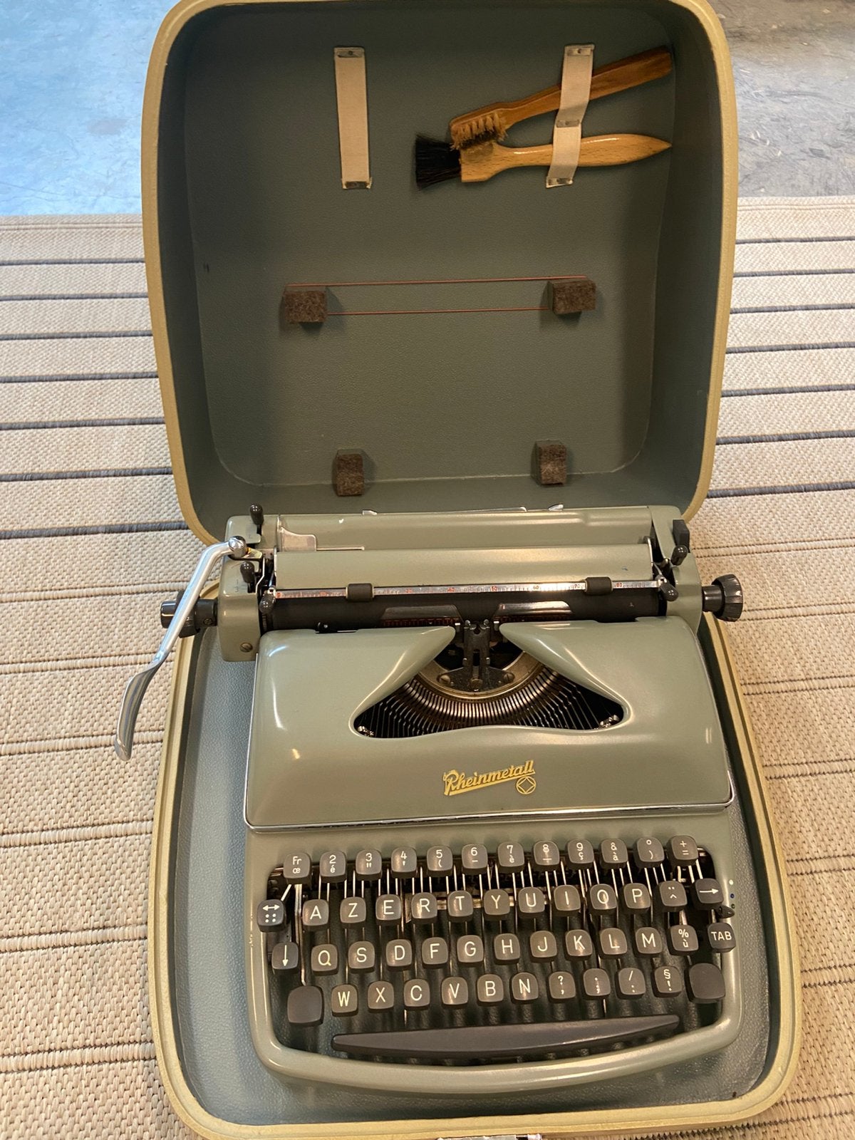Vintage typemachine Rheinmetall - Azerty, Diversen, Ophalen, Gebruikt