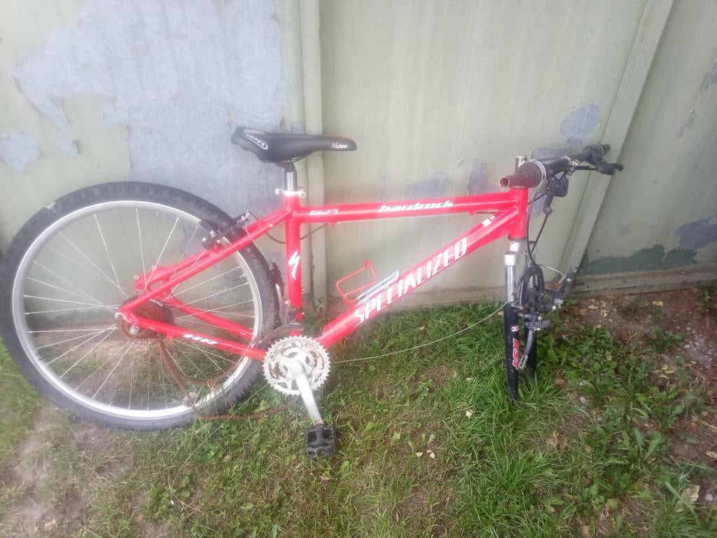 VElo VTT spécialised pour pièces ou a réparer, Vélos & Vélomoteurs, Enlèvement