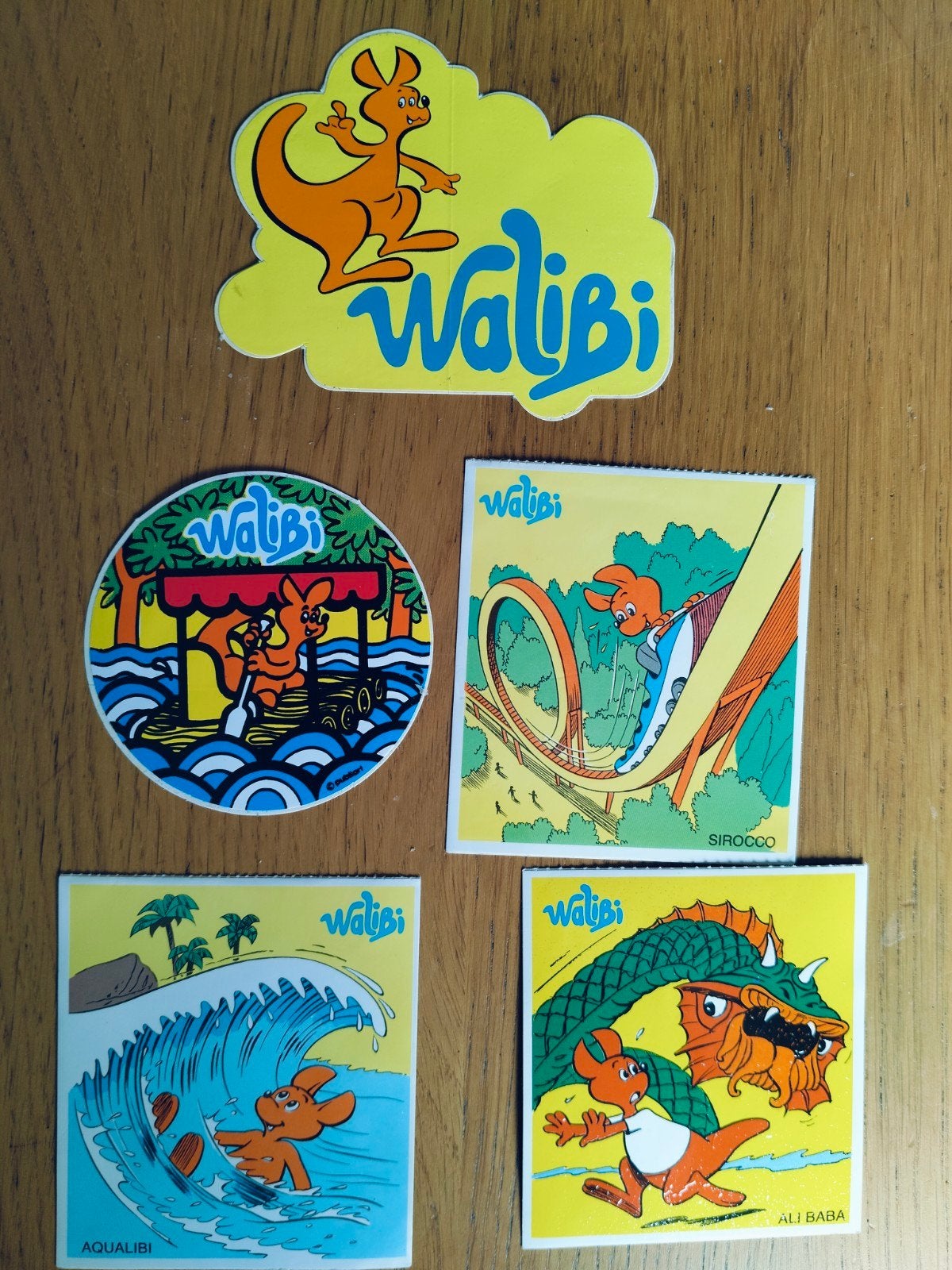 5 retro stickers pretpark Walibi, Enlèvement ou Envoi
