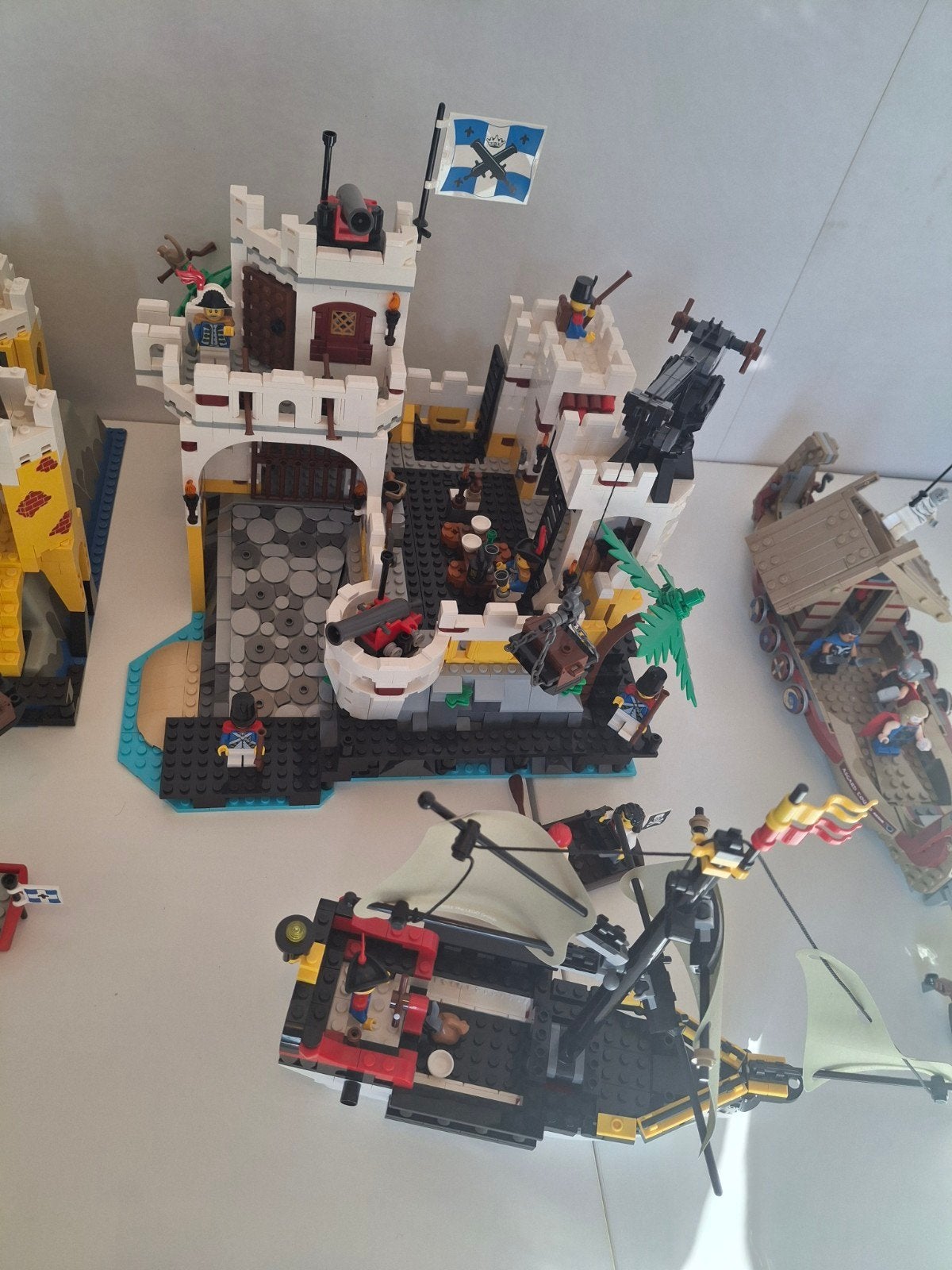 Lego fort eldorado 10320, Ophalen