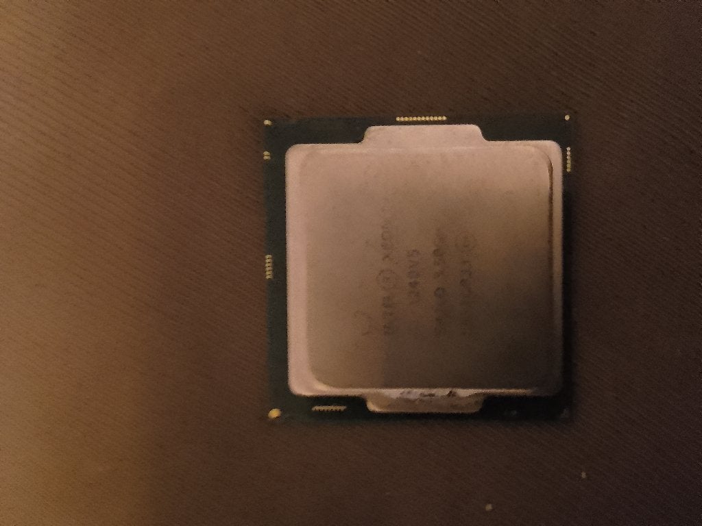 Processeurs Intel – Plusieurs modèles disponibles (Descrip), Computers en Software, Ophalen of Verzenden, Zo goed als nieuw, 3 tot 4 Ghz