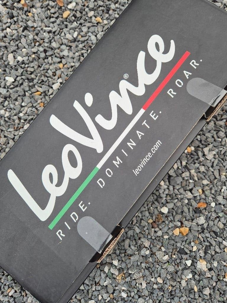 LeoVince slip-on uitlaat RVS Black, Motoren, Ophalen of Verzenden