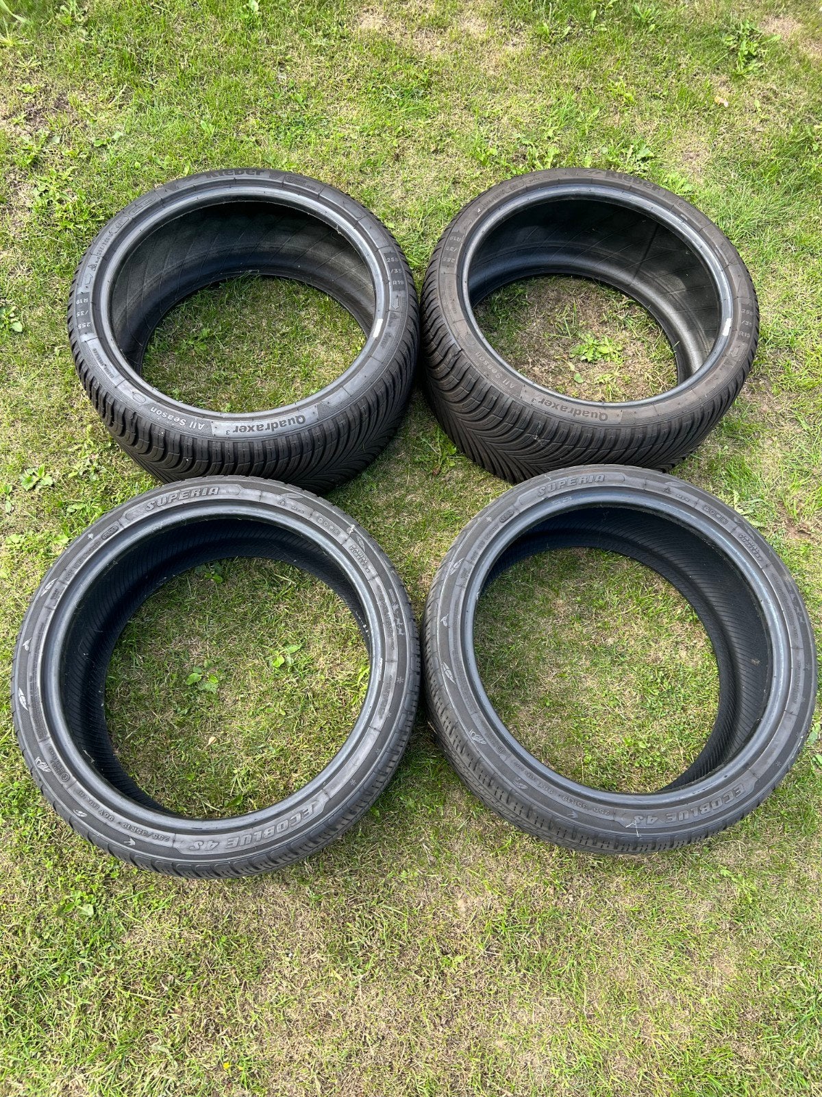 Set van 4 All-Season banden (255/35 R19) - Kleber & Superia, 255 mm, All Season, Band(en), Ophalen