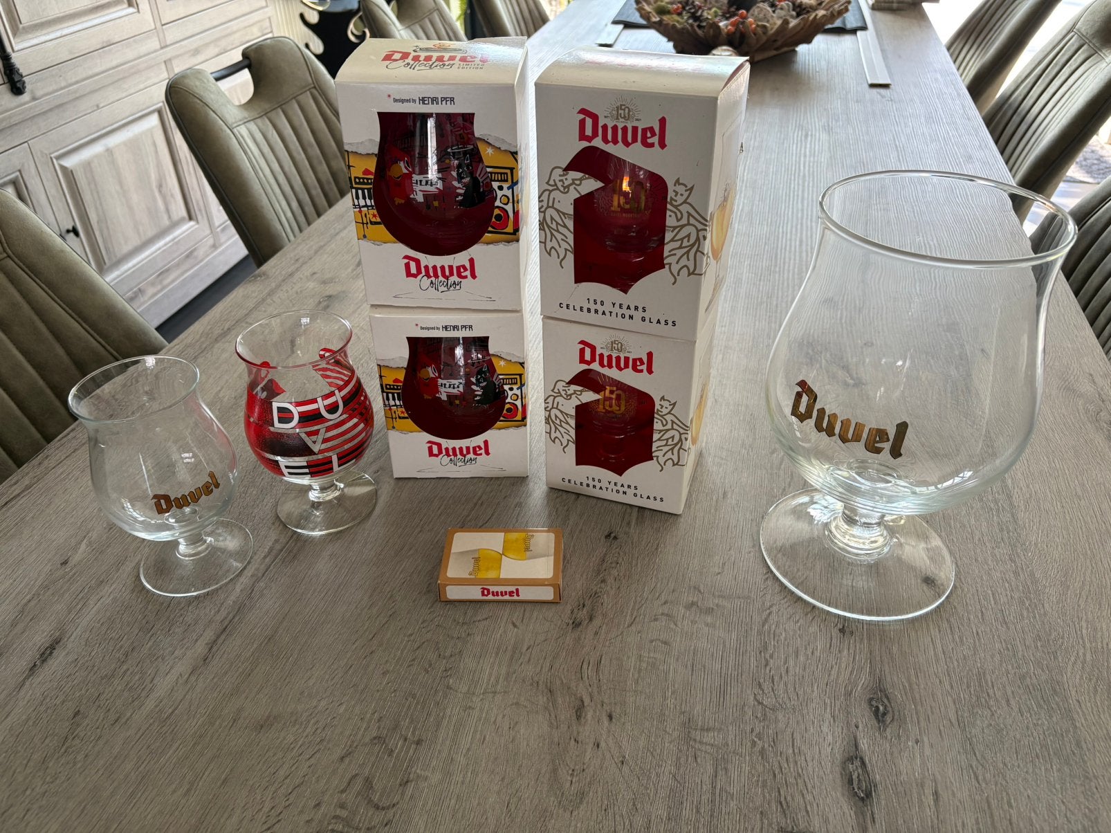 Duvel glazen, Enlèvement, Comme neuf