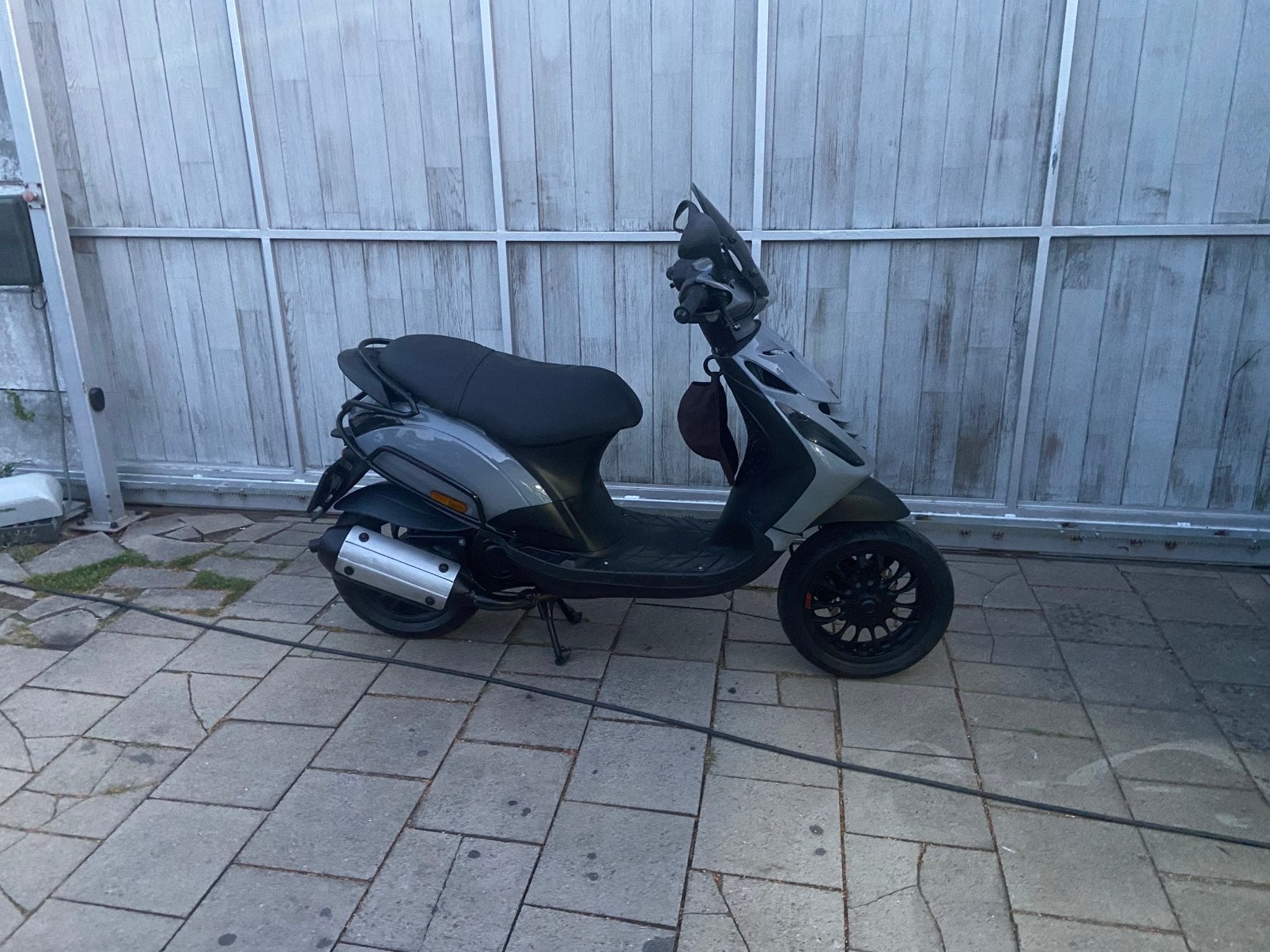 Zip 180cc a1, Fietsen en Brommers, Scooters | Piaggio, Zo goed als nieuw, Zip, Ophalen