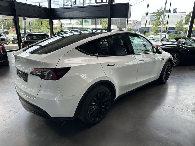 Tesla Model Y, Auto's, Achterwielaandrijving, Gebruikt, Zwart, Wit