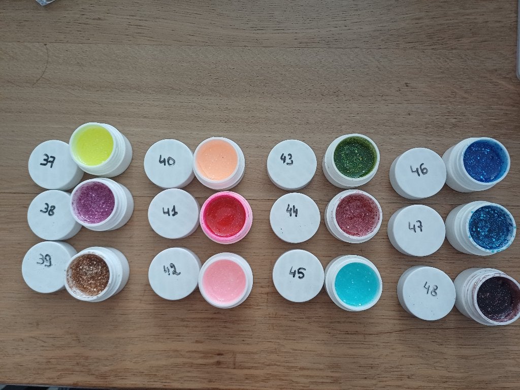 UR SUGAR - Set à ongles en gel, Neuf, Enlèvement ou Envoi, Autres couleurs, Mains et Ongles