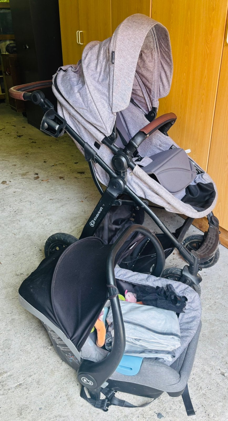 Kinderwagen + maxi-cosi Kinderkraft, Kinderen en Baby's, Gebruikt, Luchtbanden, Ophalen, Kinderwagen