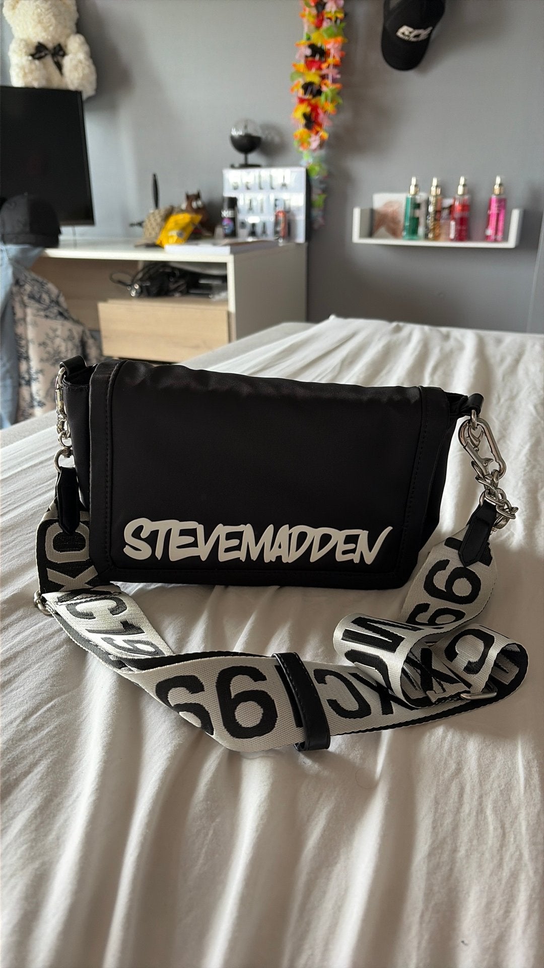 Tas van Steve Madden, Handtassen en Accessoires, Ophalen of Verzenden, Zo goed als nieuw, Zwart, Schoudertasje