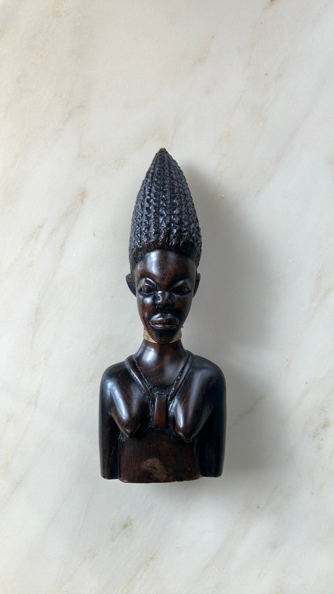 Houten afrikaans beeldje, Enlèvement ou Envoi, Sculpture