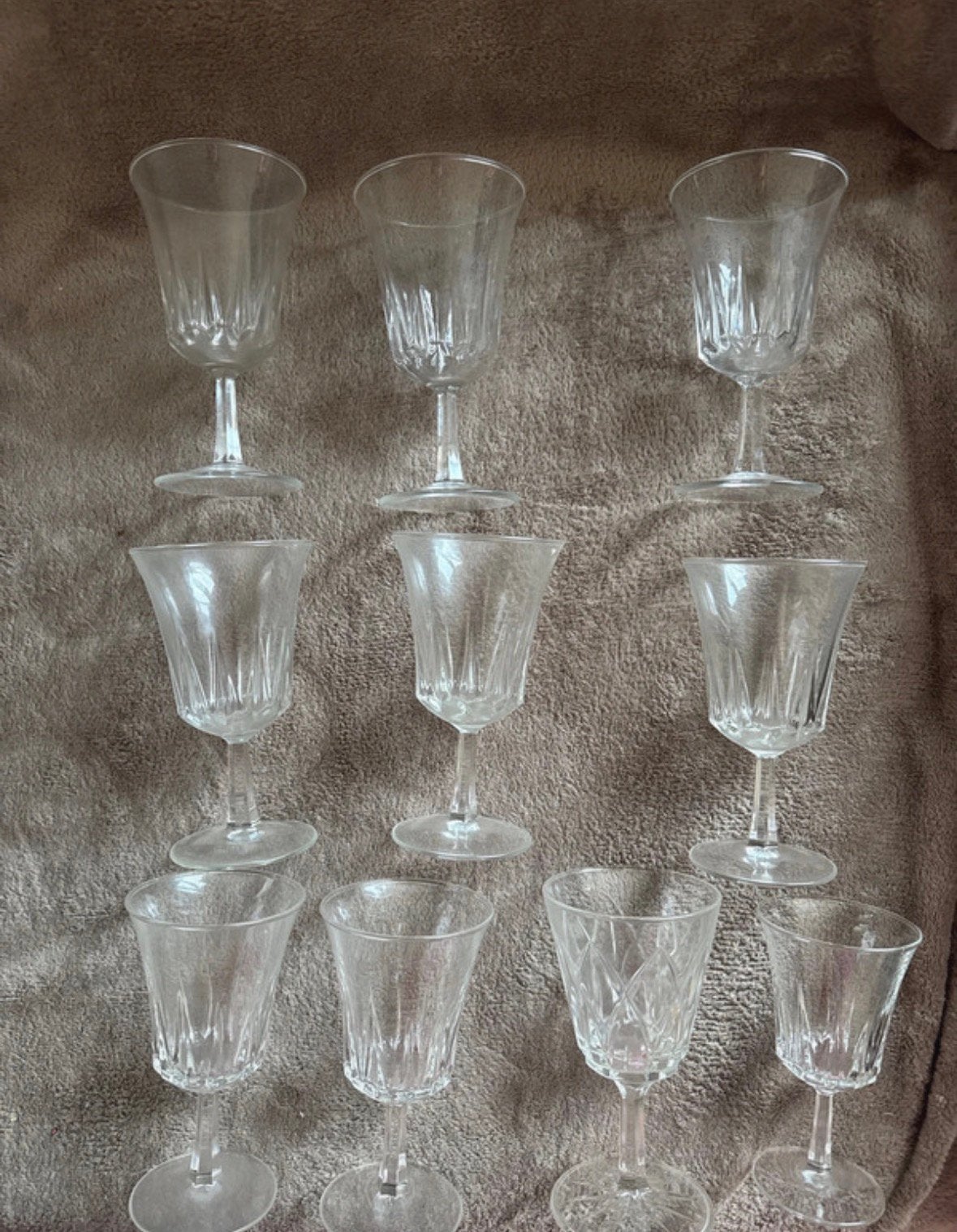 Set van 10 vintage wijnglazen op voet, Ophalen, Zo goed als nieuw