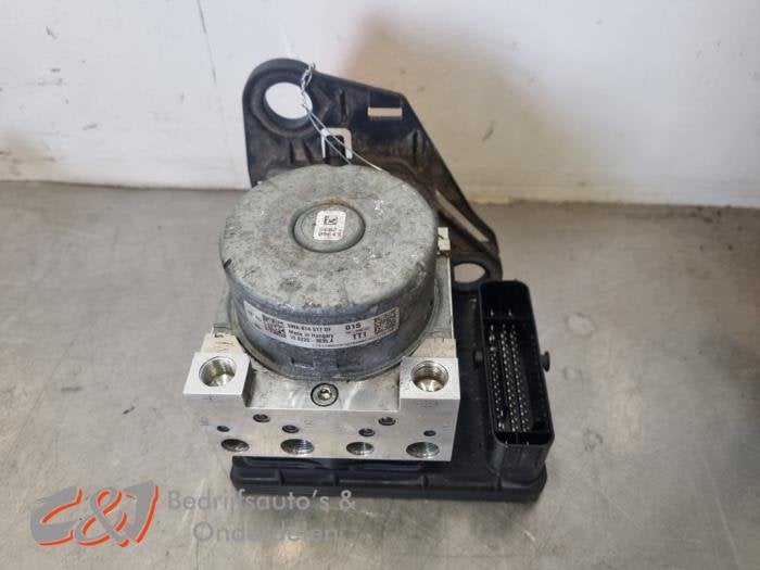 Pompe ABS d'un Volkswagen Caddy, Volkswagen, -, 3 mois de garantie, Utilisé