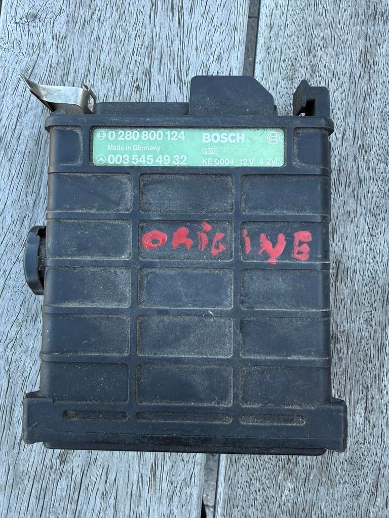 MERCEDES BENZ W124 190e BOSCH ECU 0280800124 / 0035454932, Ophalen, Mercedes-Benz