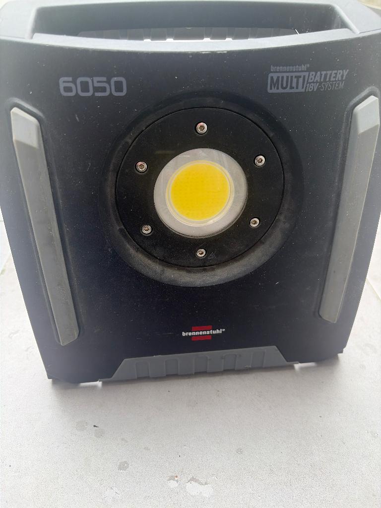 Lampe de chantier, Bricolage & Construction, Éclairage de chantier, Enlèvement, Comme neuf, 50 à 200 watts, Lampe