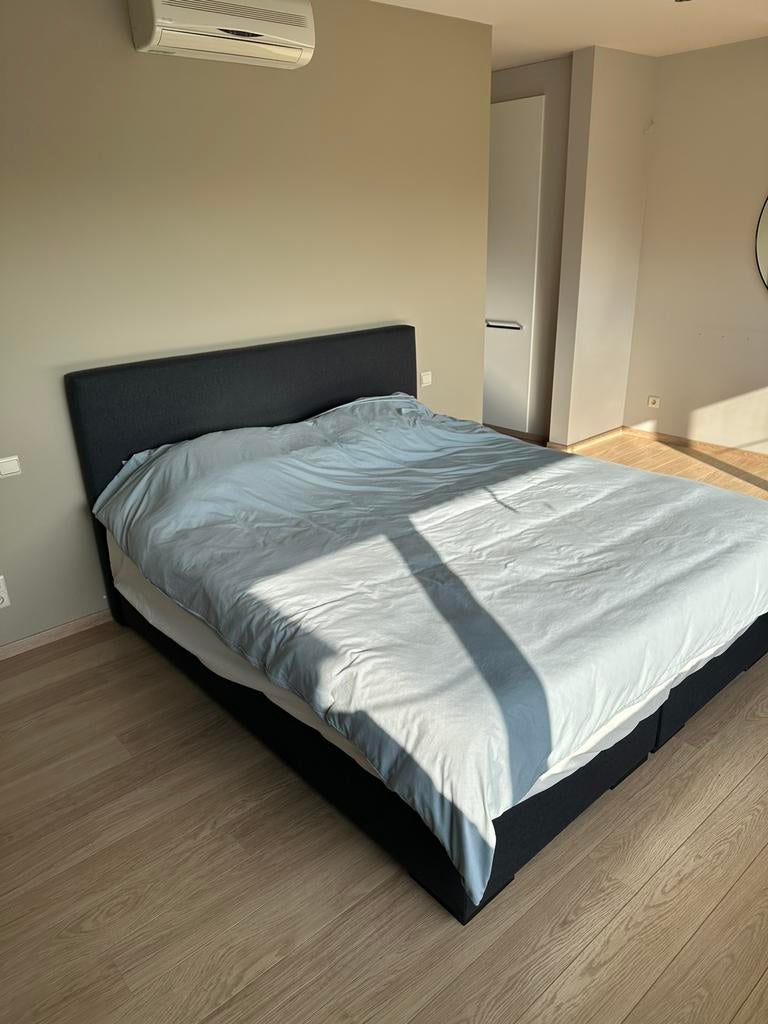 Boxspring nieuw compleet met topper 180 x 200, Huis en Inrichting, Slaapkamer | Waterbedden, Ophalen, Zo goed als nieuw