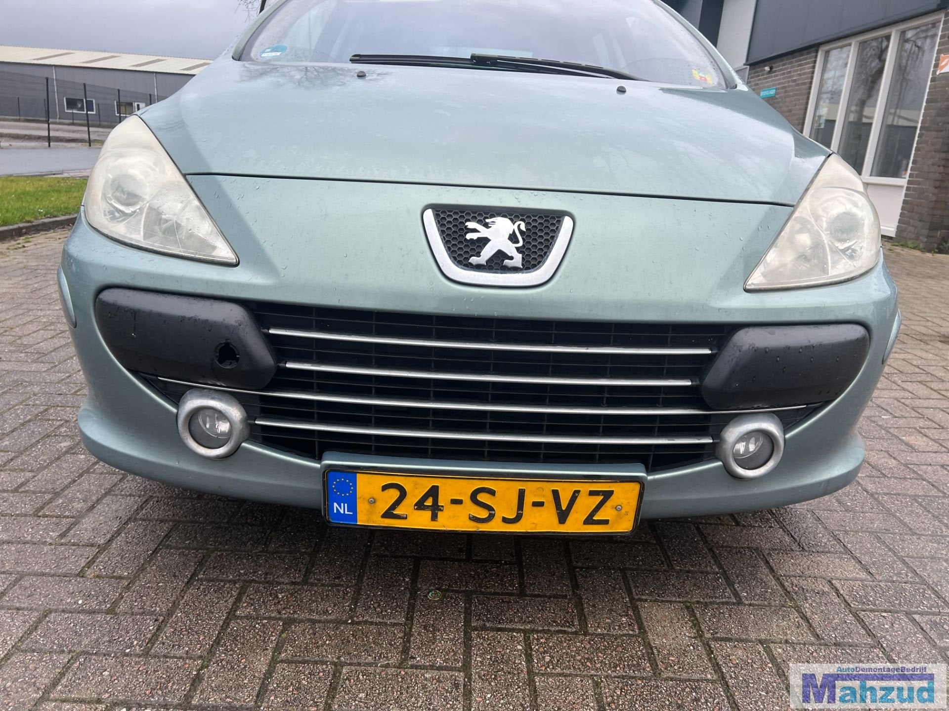 PEUGEOT 307 SW facelift Licht groen EZSD voorbumper 2002-200, Auto-onderdelen, Taurusavenue 1
2132 LS  Hoofddorp, NL, Gebruikt