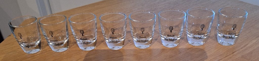 Set van 8 glazen Calvados shotglaasjes, merk Père Magloire, Ophalen of Verzenden, Zo goed als nieuw, Borrel- of Shotglas