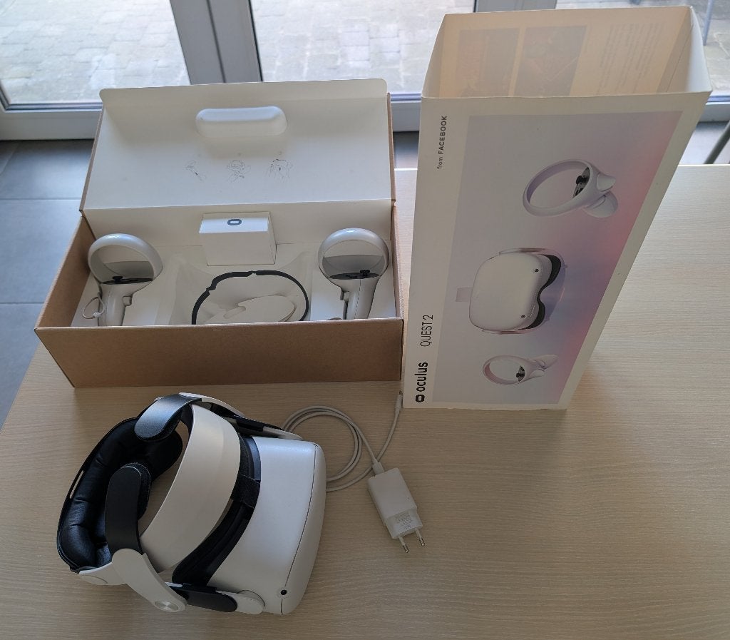 Meta quest 2 64gb VR-bril met BoboVR M2, Games en Spelcomputers, Ophalen of Verzenden, Gebruikt, VR-bril, Overige platformen
