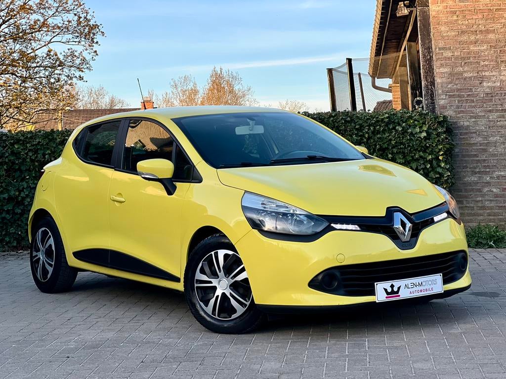 Renault Clio 1.5DCi - Garantie - Euro 5b, Auto's, Voorwielaandrijving, Euro 5, Stof, Zwart