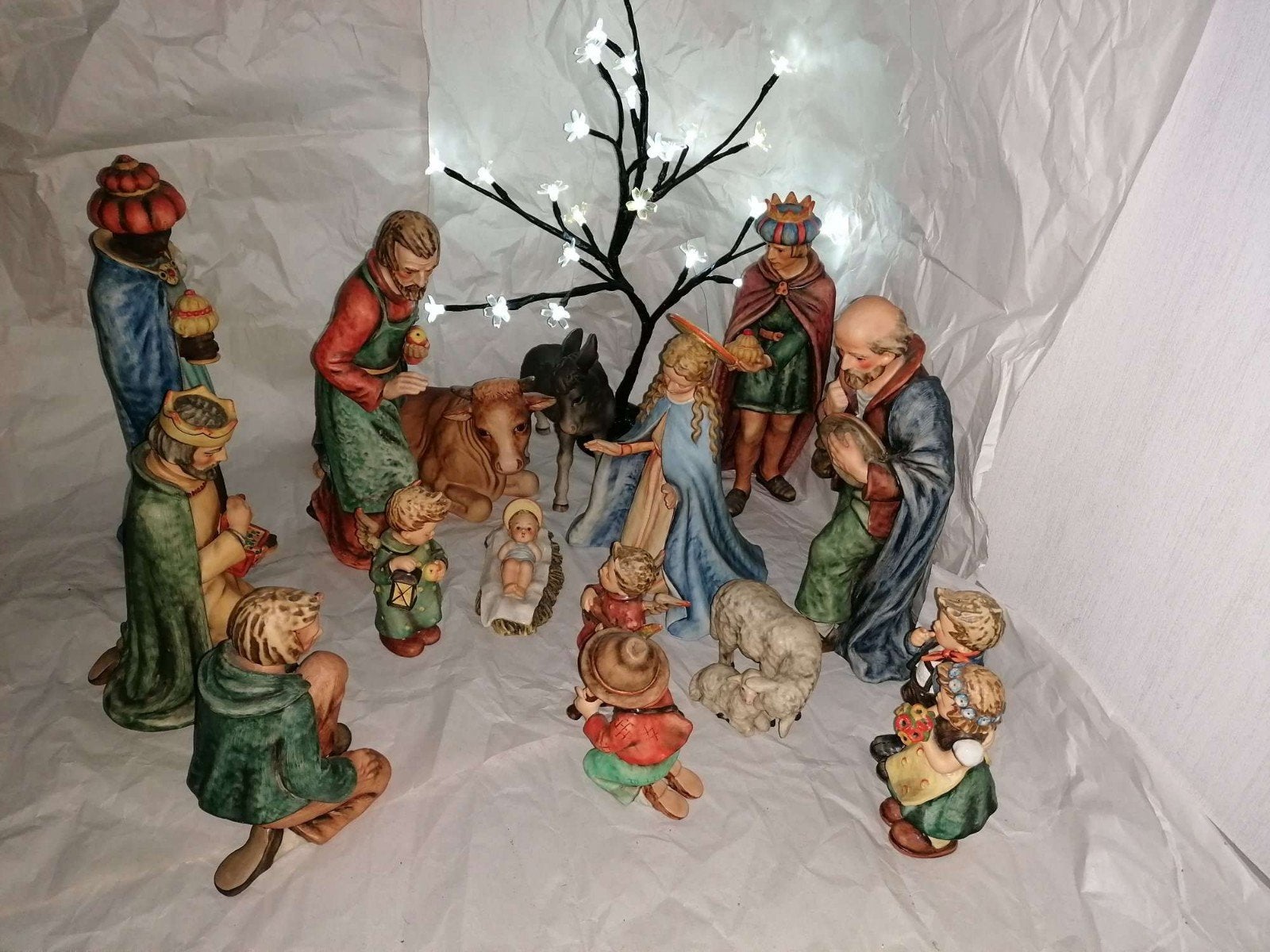 Hummel Goebel kerstgroep met kerststal nr. 260, Ophalen, Zo goed als nieuw