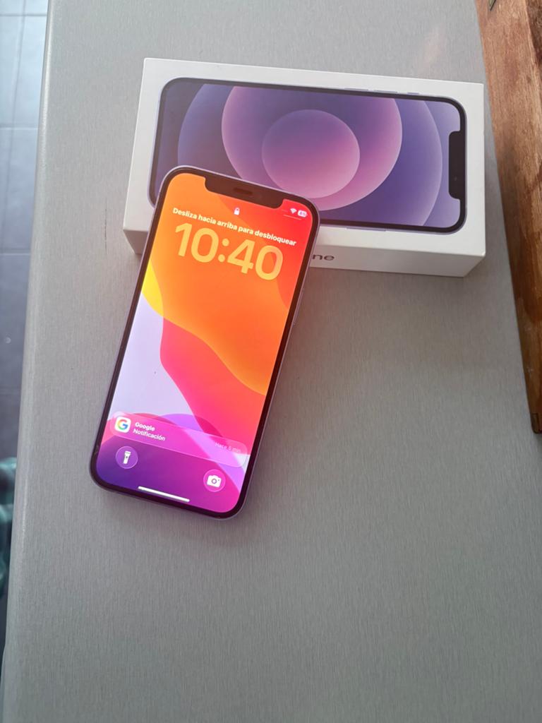 Iphone 12 64 Go VIOLET, 80 %, Comme neuf, Enlèvement, Violet