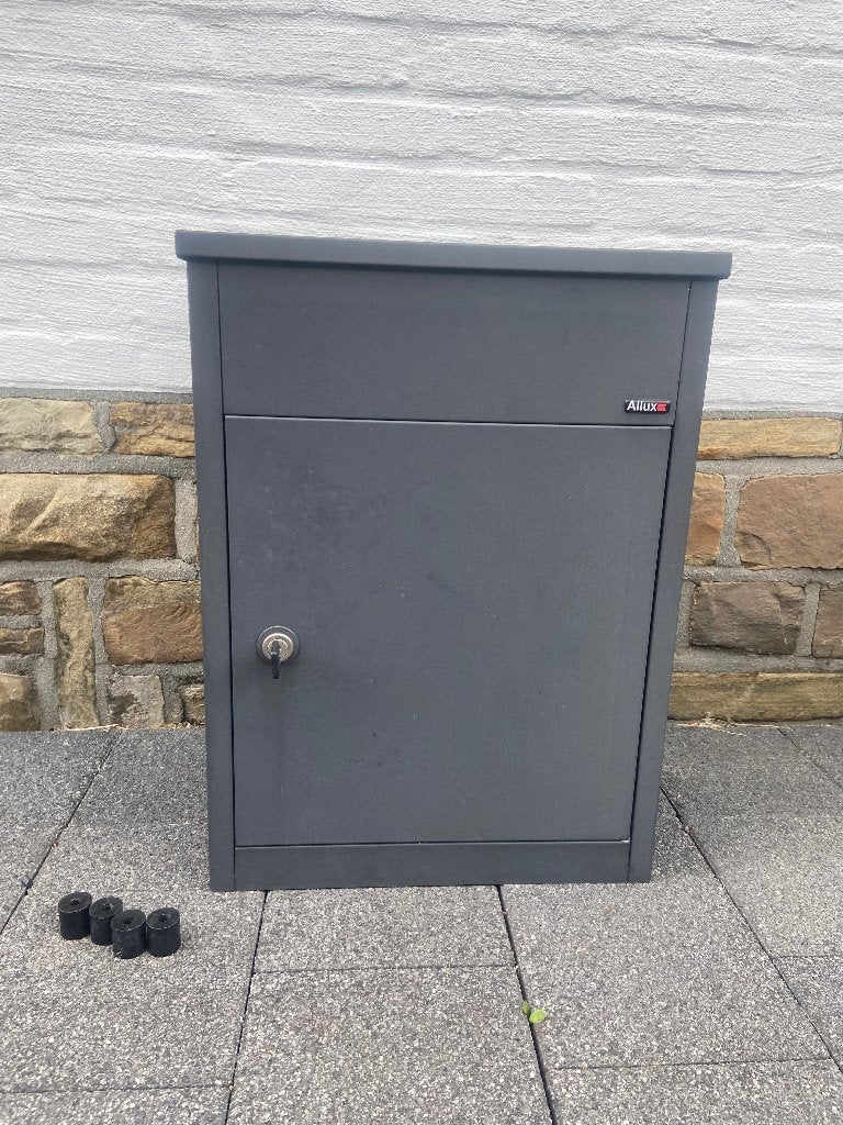 Allux pakketjesbrievenbus, Tuin en Terras, Ophalen
