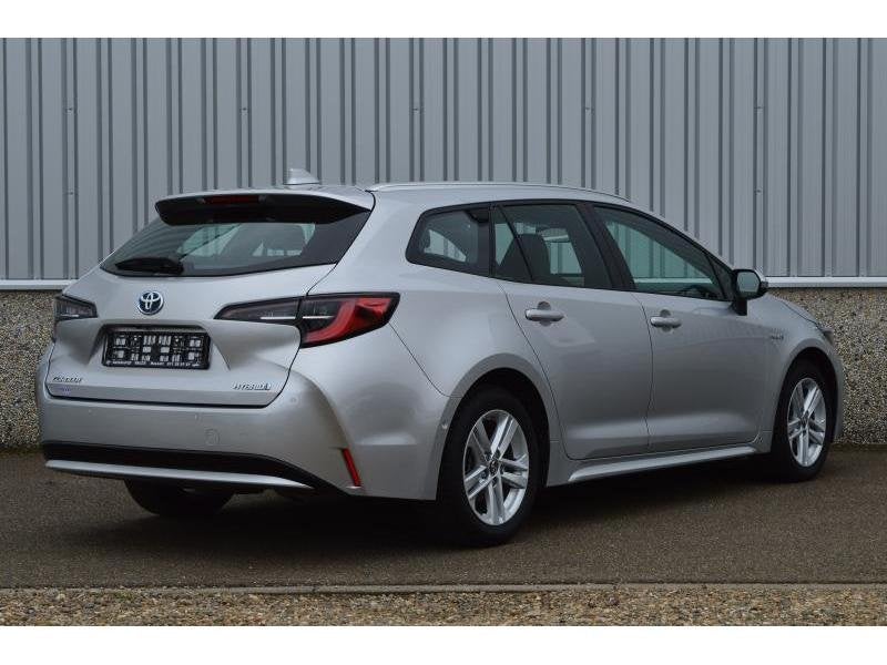 Toyota Corolla TS Dynamic / BUSINESS + NAVI !, Autos, Toyota, Argent ou Gris, Achat, Euro 6, Entreprise