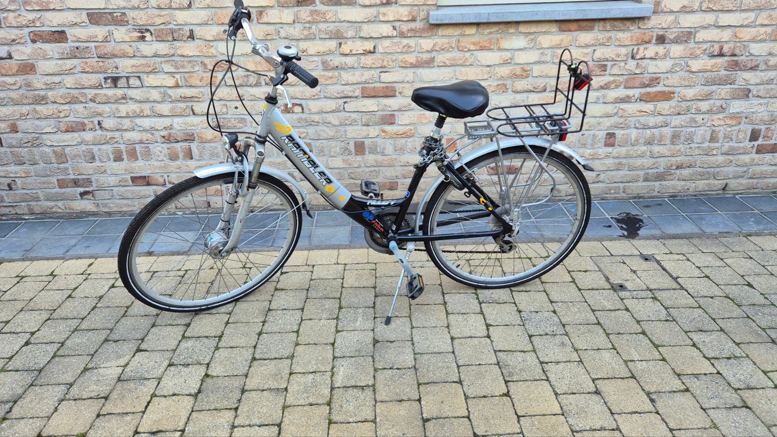 Damesfiets, Fietsen en Brommers, Fietsen | Dames | Damesfietsen, Ophalen, Gebruikt, Overige merken, Versnellingen