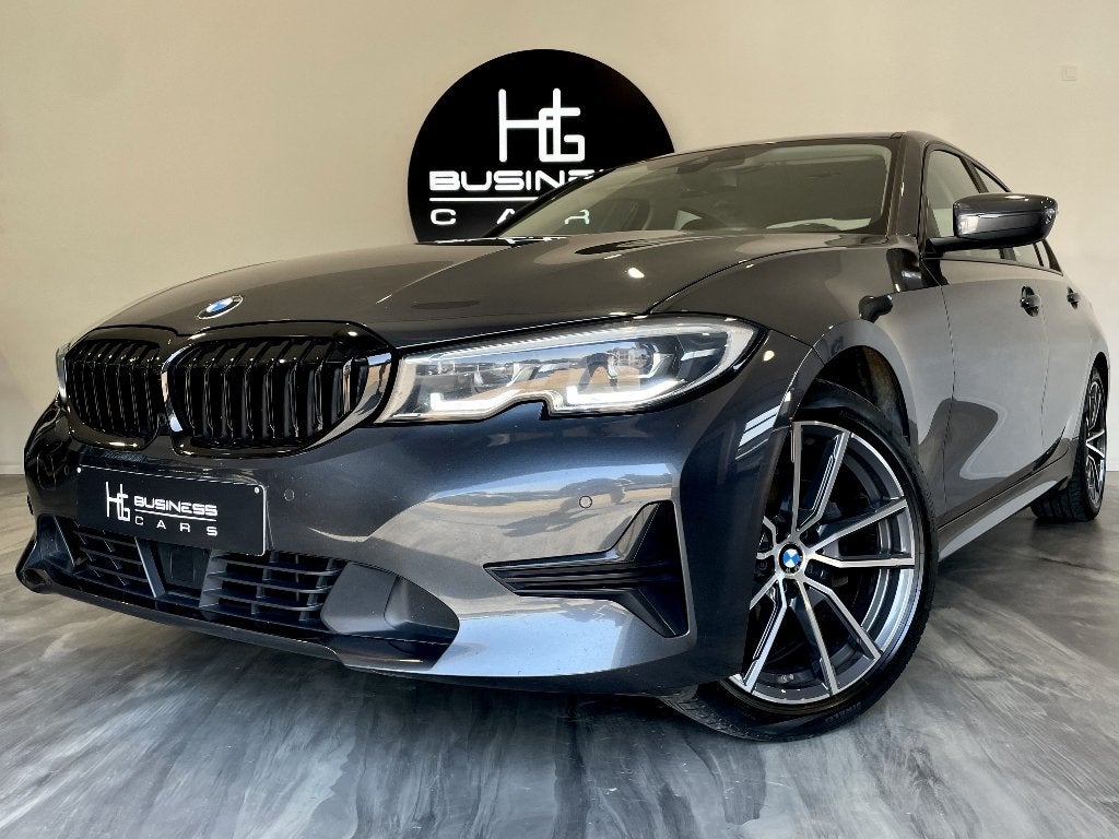 BMW 318 dA/ MHEV/ SPORT LINE/ SHADOW LINE/ FULL LED/ VIRTUAL, Argent ou Gris, Entreprise, Entretenue par le concessionnaire, Noir