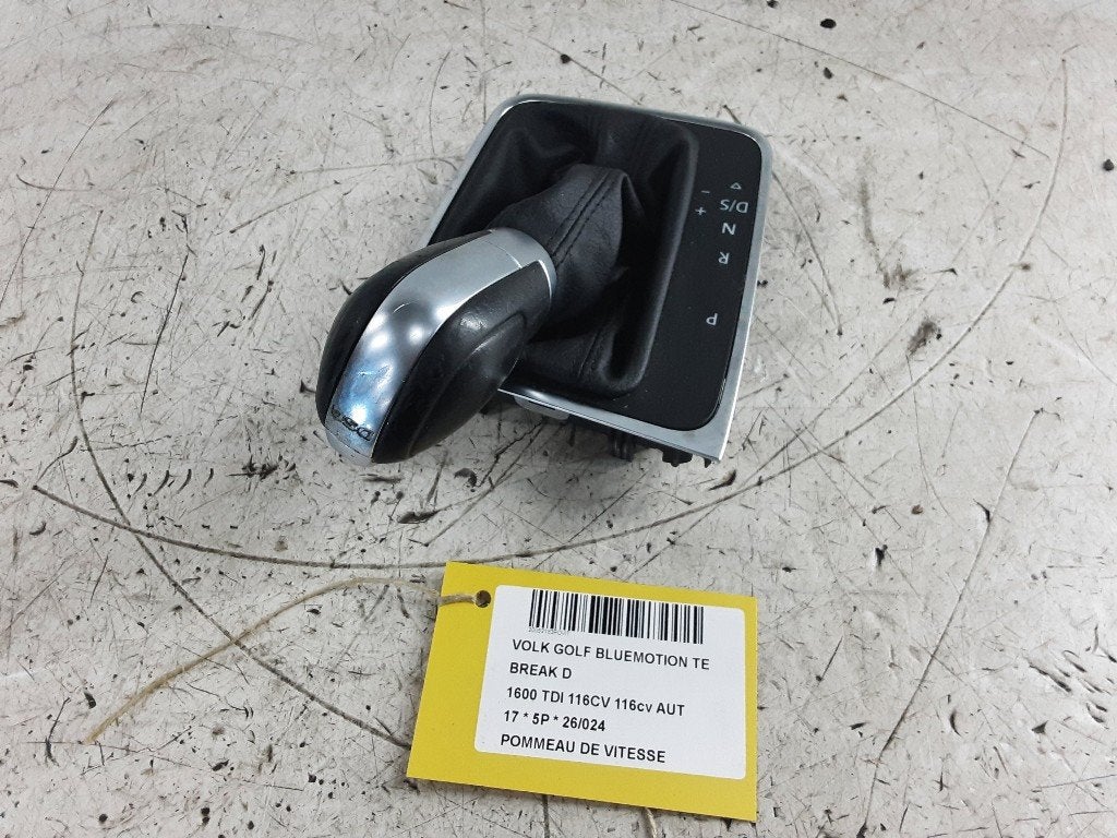 LEVIER DE CHANGEMENT DE VITESSES Golf VII Variant (AUVV), Volkswagen, Volkswagen AG, Utilisé, Kundenbetreuung@volkswagen.de