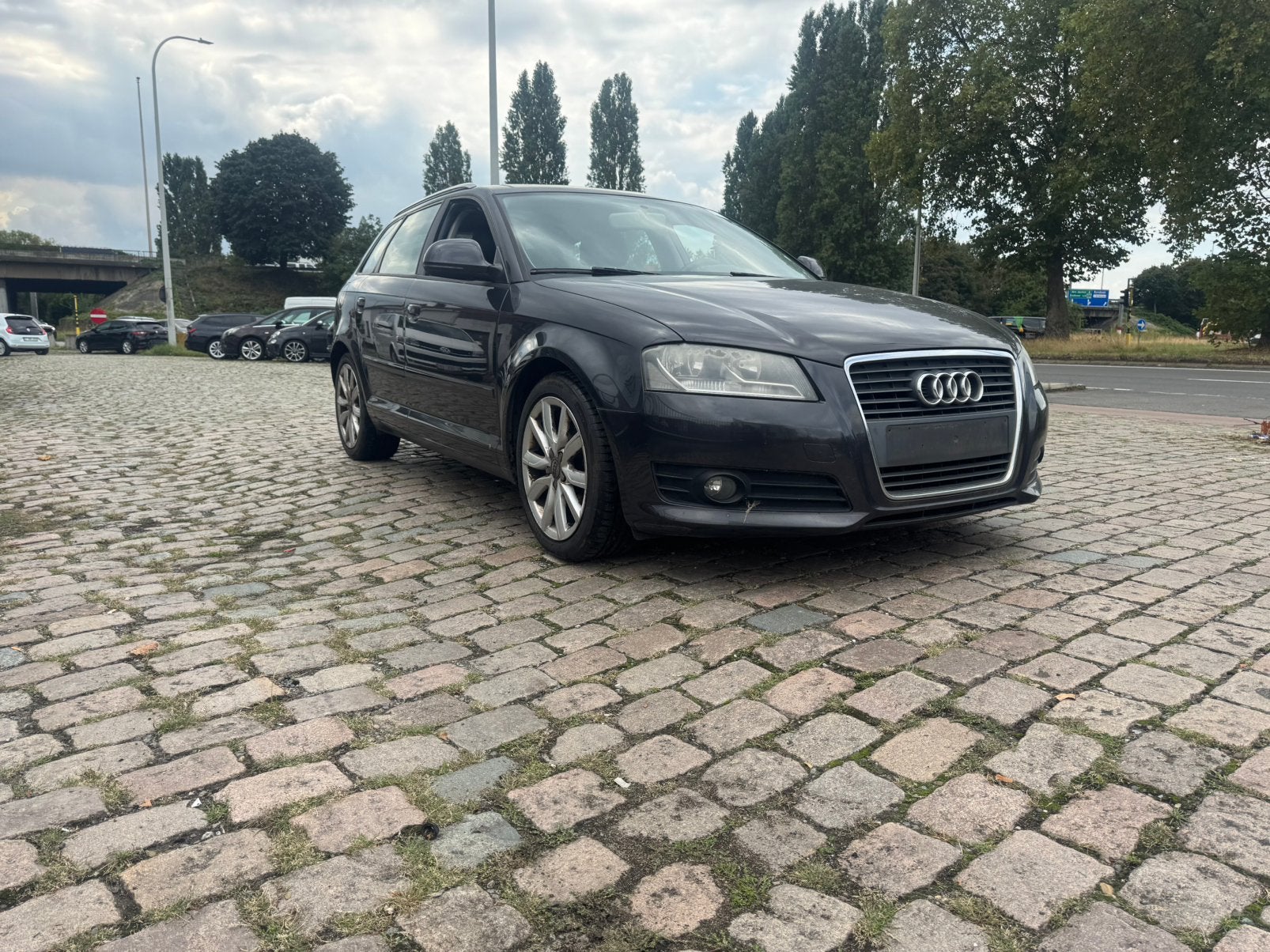 AUDI A3, Voorwielaandrijving, Euro 5, Zwart, 4 cilinders