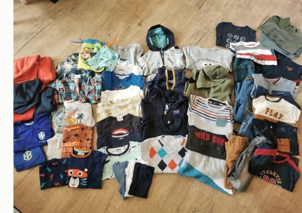 Vêtements garçons 4/5ans, Enlèvement, Comme neuf, Taille 110