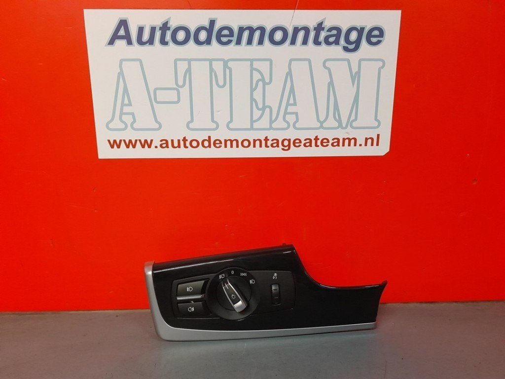 LICHTSCHAKELAAR BMW 5 serie (F10) (01-2009/10-2016), Gebruikt, BMW, Petuelring 130
80809  München, DE, Bayerische Motoren Werke AG