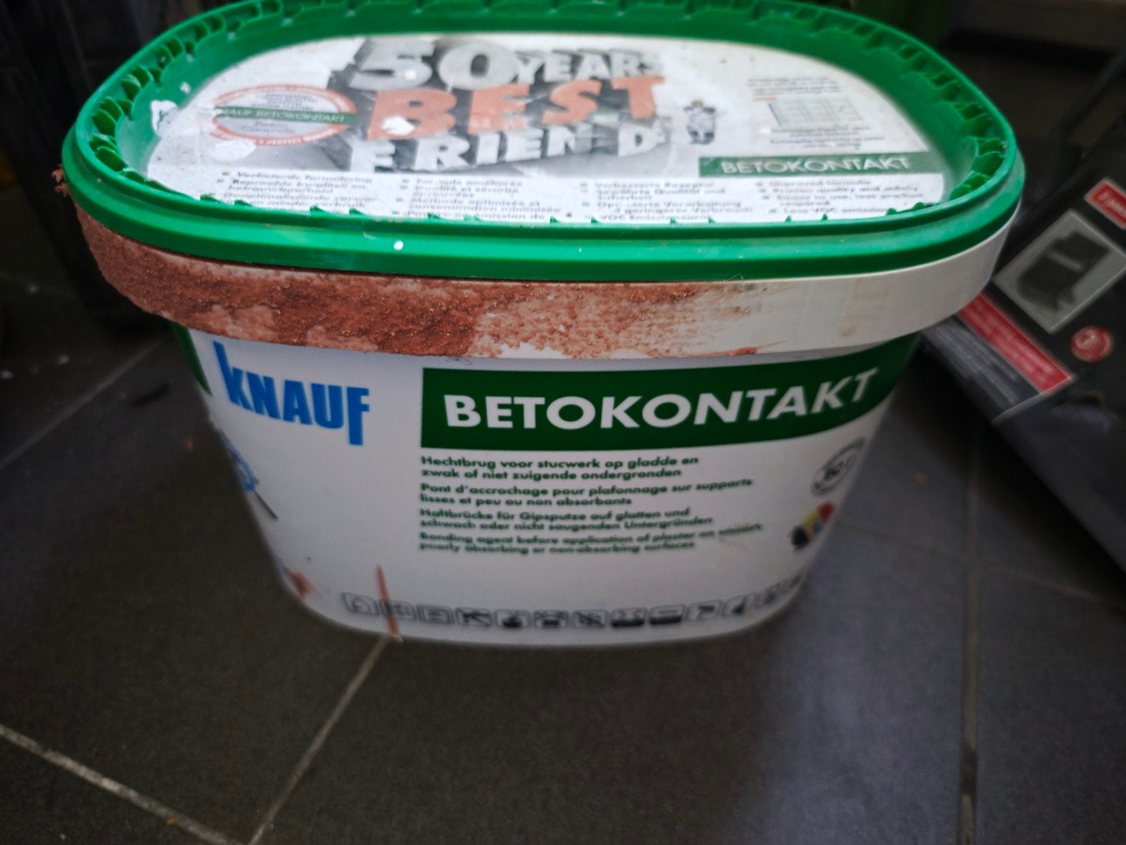 gratis halve pot Betokontakt, 5 à 10 litres, Enlèvement, Utilisé, Rouge