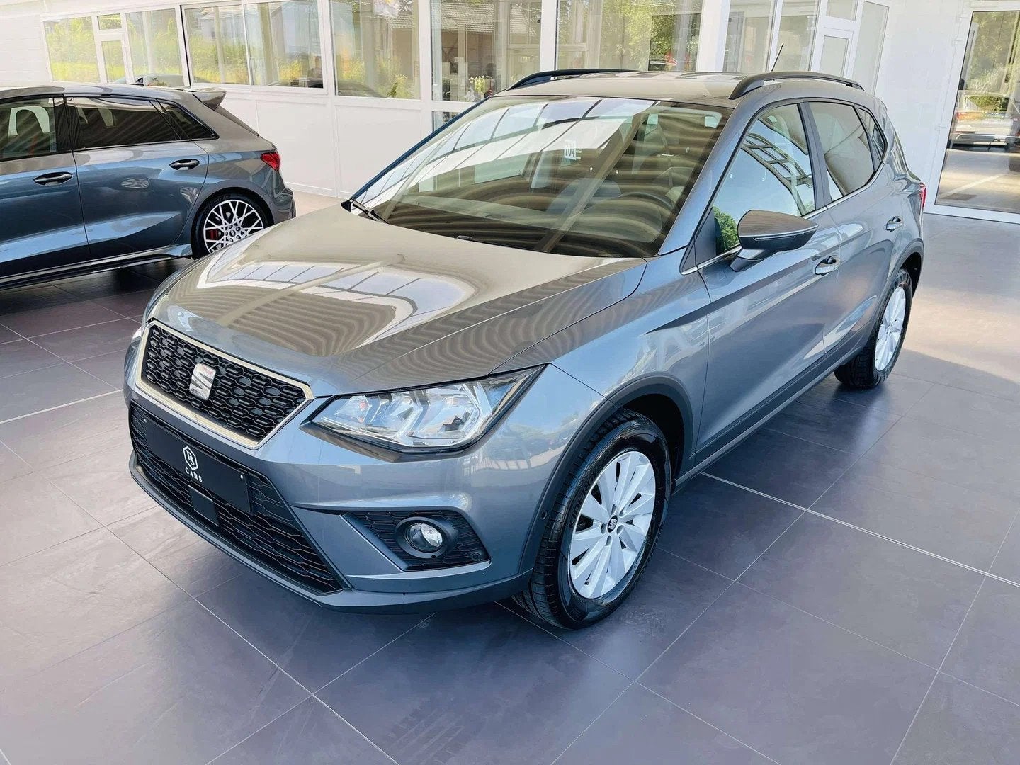 SEAT Arona 1.0 TSI * GARANTIE + GPS + CLIM AUTO * (bj 2018), Automaat, Gebruikt, 116 pk, Bedrijf