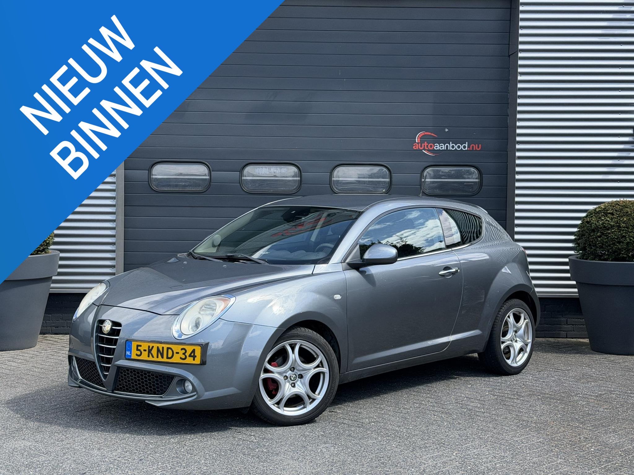 Alfa Romeo MiTo 1.3 JTDm ECO Distinctive, Autos, Cuir, Entreprise, Electronic Stability Program (ESP), Diesel