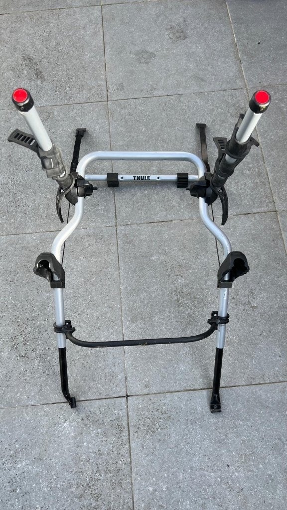 THULE 3 fietsenrek - achterklepbevestiging, Ophalen, 3 fietsen of meer, Zo goed als nieuw, Fietsendrager-accessoire