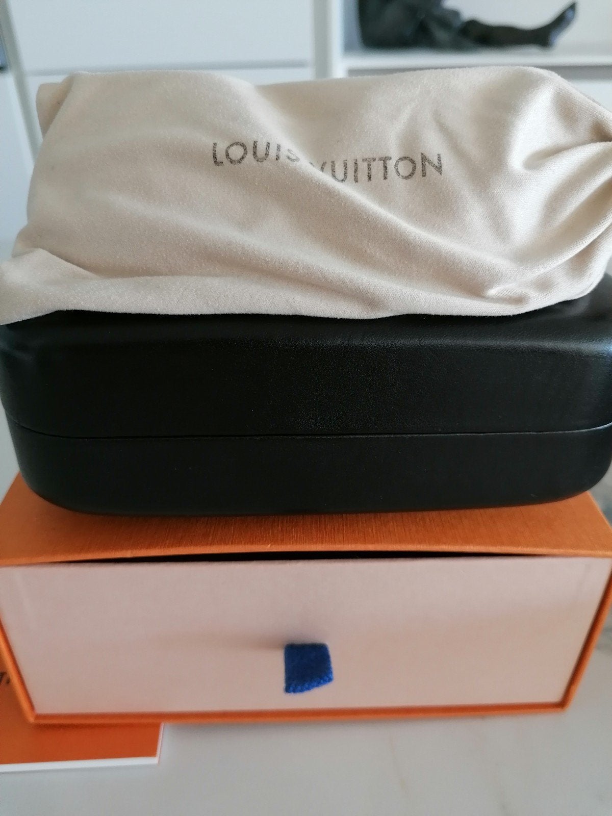 zeer exclusieve zonnebril van louis vuitton., Handtassen en Accessoires, Ophalen of Verzenden, Zonnebril