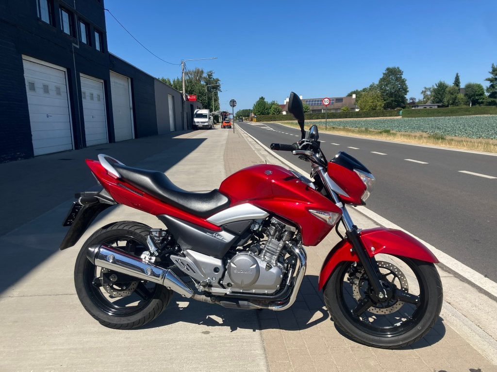 suzuki GW 250 inazuma injectie  2013 met garantie, Motoren, Motoren | Suzuki, 250 cc, 2 cilinders, Occasion, Bedrijf
