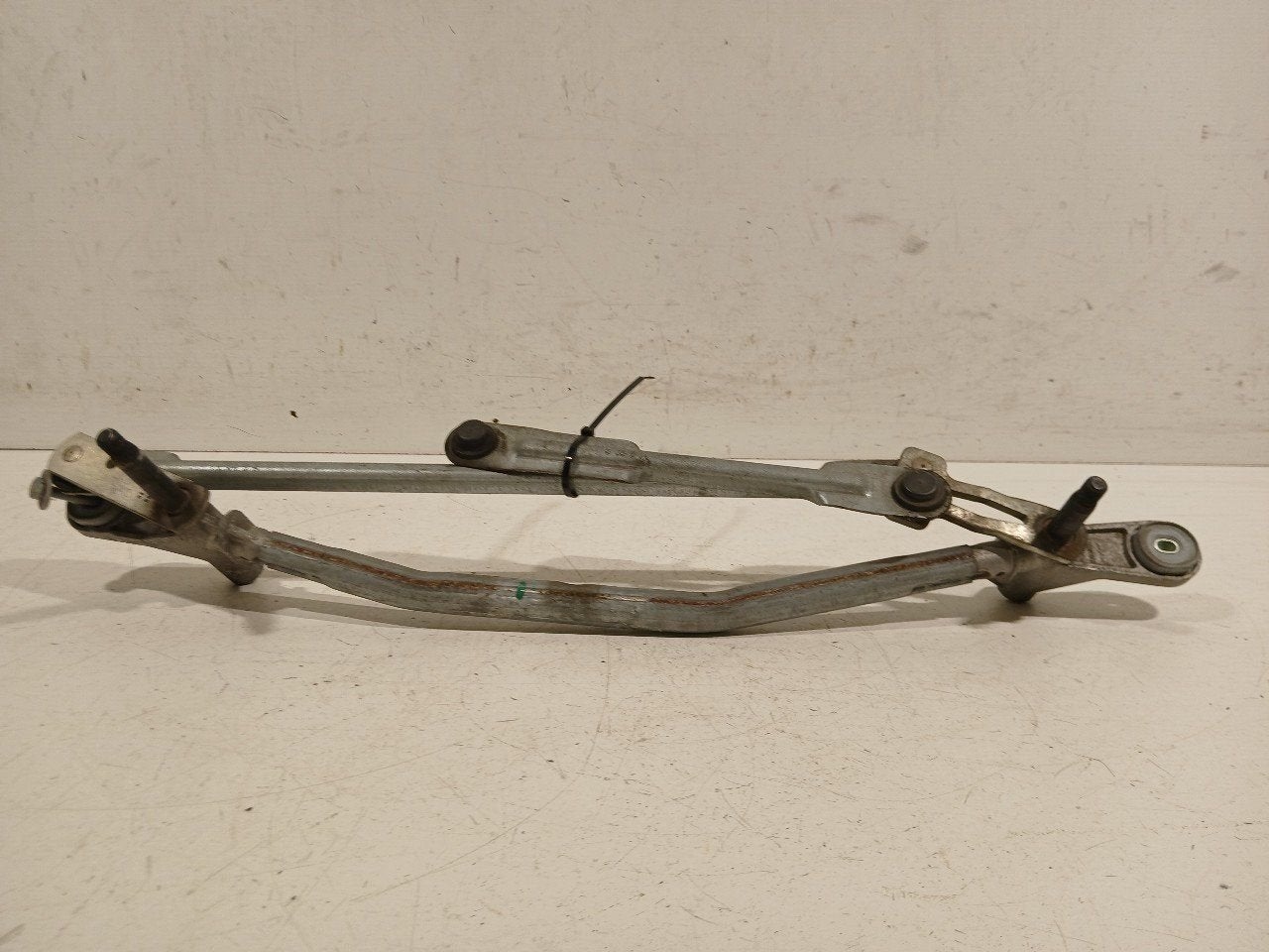 Ruitenwisser mechaniek voor Fiat Tipo, Onderdelen@venauto.nl, Van der Ven Autorecycling B.V., Gebruikt, Ettenseweg 76, 4706 PB Roosendaal, The Netherlands