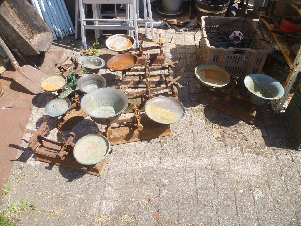 VERSCHILLENDE OUDE WEEGSCHALEN, Antiek en Kunst, Curiosa en Brocante, Ophalen