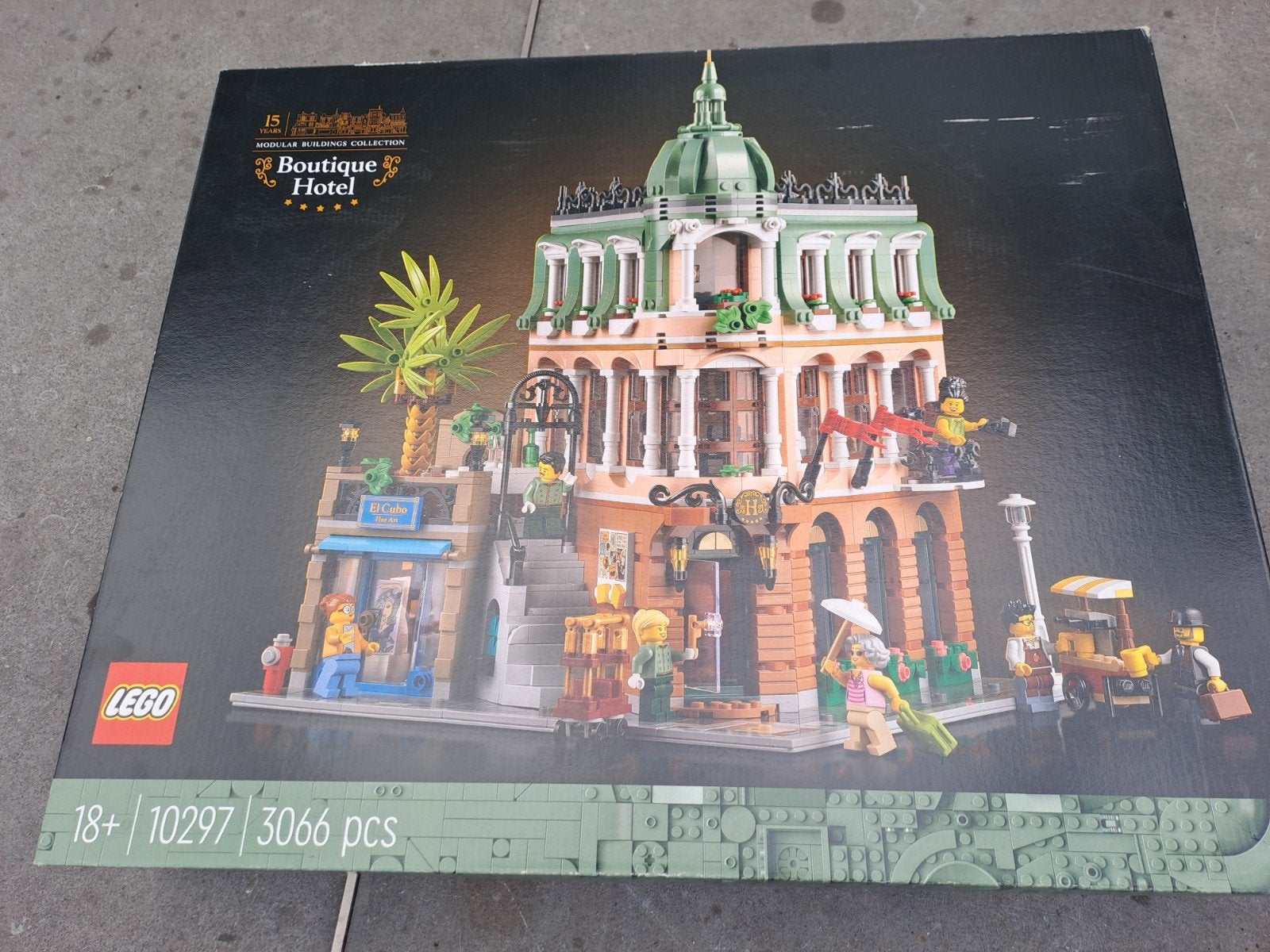 Lego creator expert boutique hotel sealed, Enlèvement ou Envoi, Lego, Creator