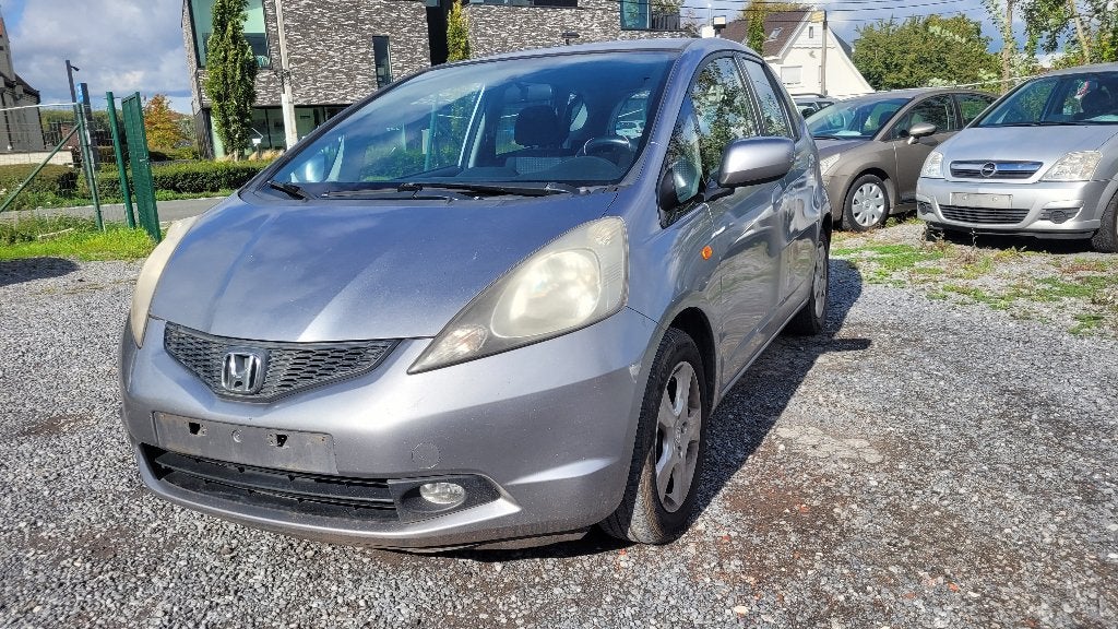 honda jazz 1.2i 2010 AIRCO PDC euro 4, Auto's, Voorwielaandrijving, Stof, 4 cilinders, https://public.car-pass.be/vhr/e8a5f6ec-e311-4aab-bad1-f93b04d583fd